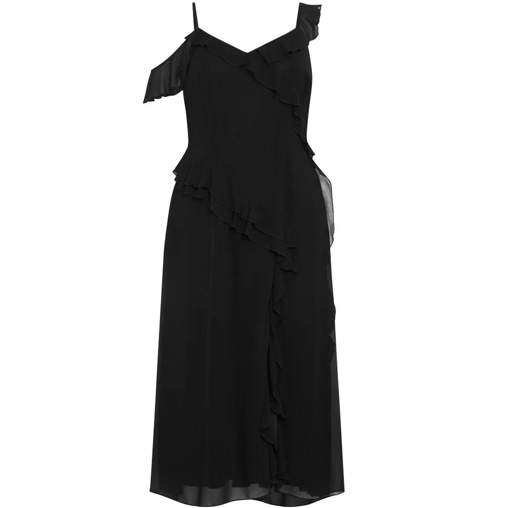 Women's Plus Size Ruffle Love Maxi Dress - black | CITY CHIC